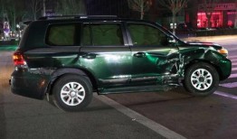 越野车最新爆料视频播放,性能与颜值并存，带你领略极限驾驶魅力