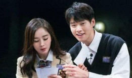 最新爆料杨幂魏大勋,甜蜜同框引热议